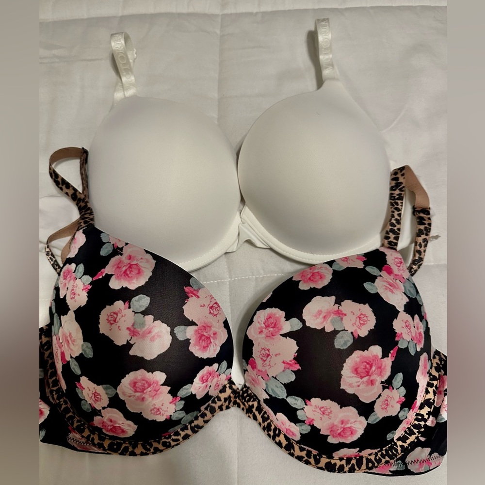 Victoria’s Secret Push-up Bras 34D